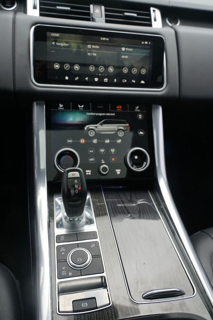 Land Rover Range Rover Sport photo 20