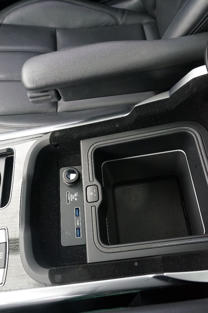 Land Rover Range Rover Sport photo 19