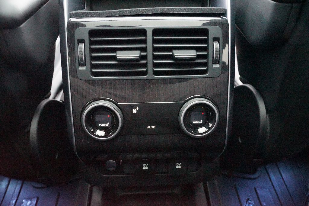 Land Rover Range Rover Sport photo 15