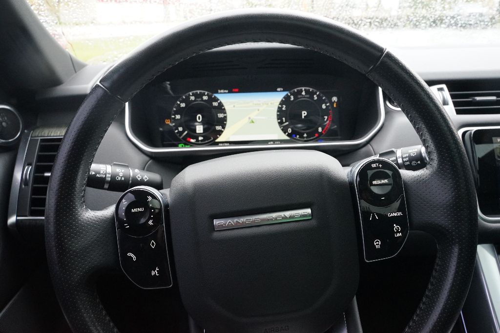Land Rover Range Rover Sport photo 10