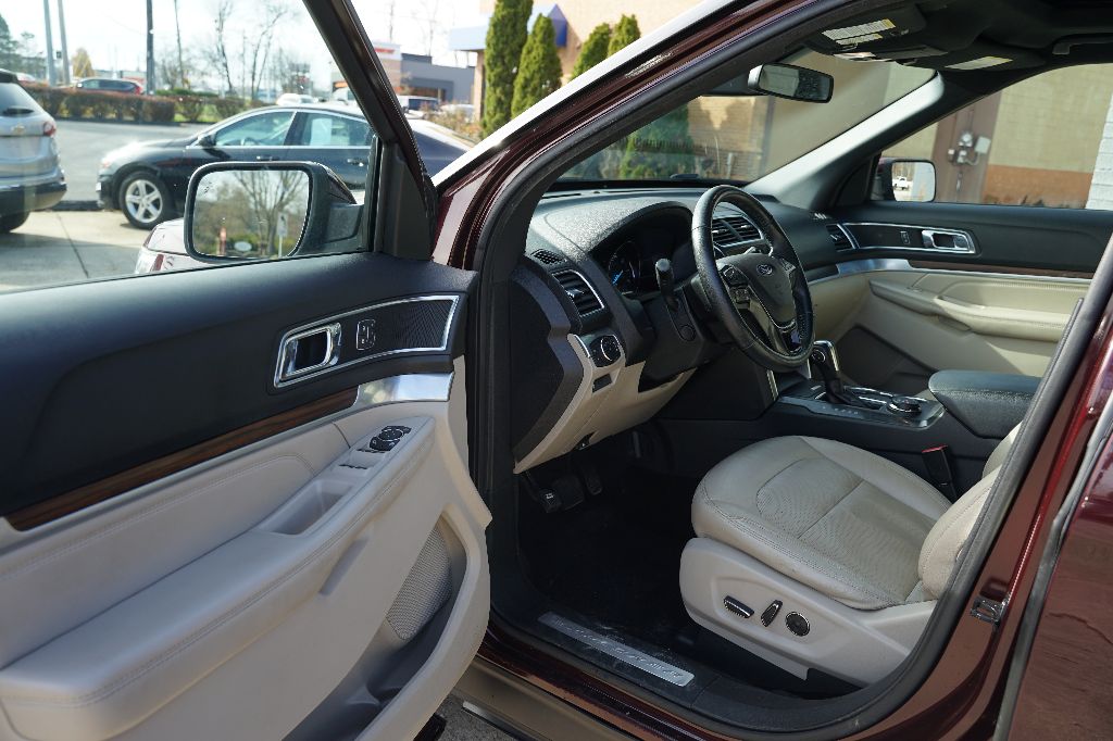 2018 Ford Explorer Limited - Photo 8