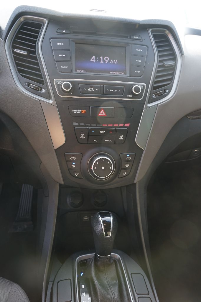 Hyundai Santa Fe Sport photo 10