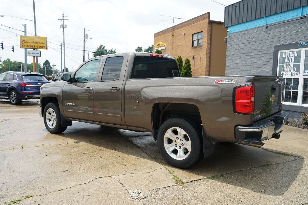 Chevrolet Silverado photo 8