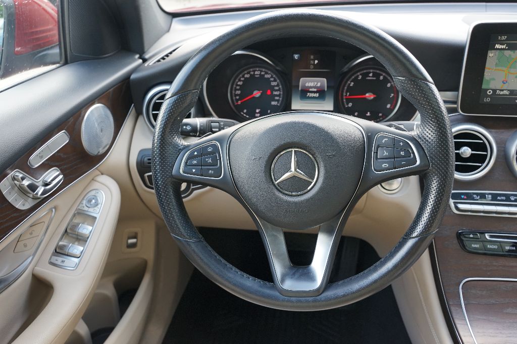 Mercedes-Benz GLC photo 11