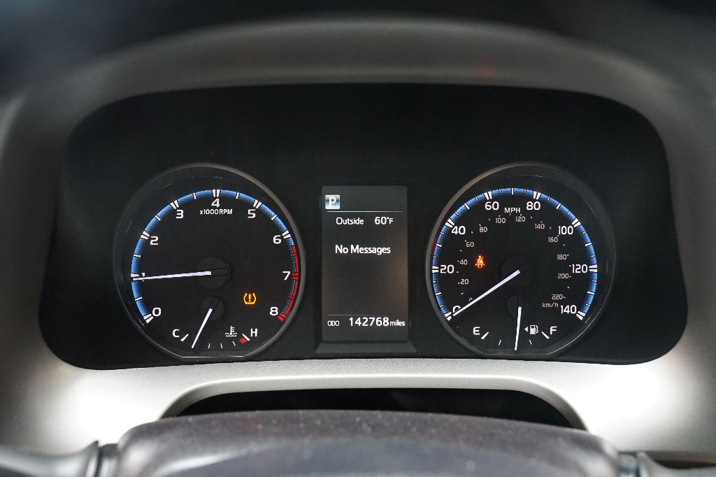 Toyota RAV4 photo 14