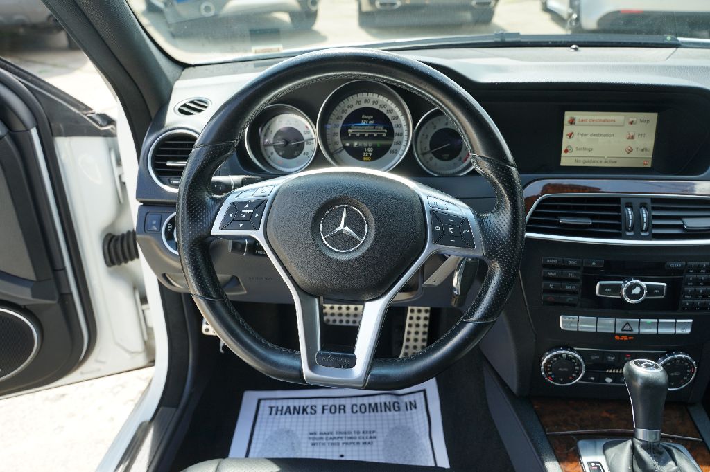 Mercedes-Benz C-Class photo 13
