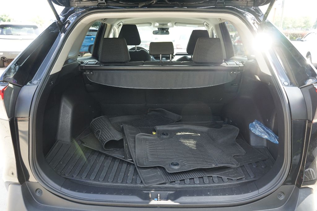 Toyota RAV4 photo 16
