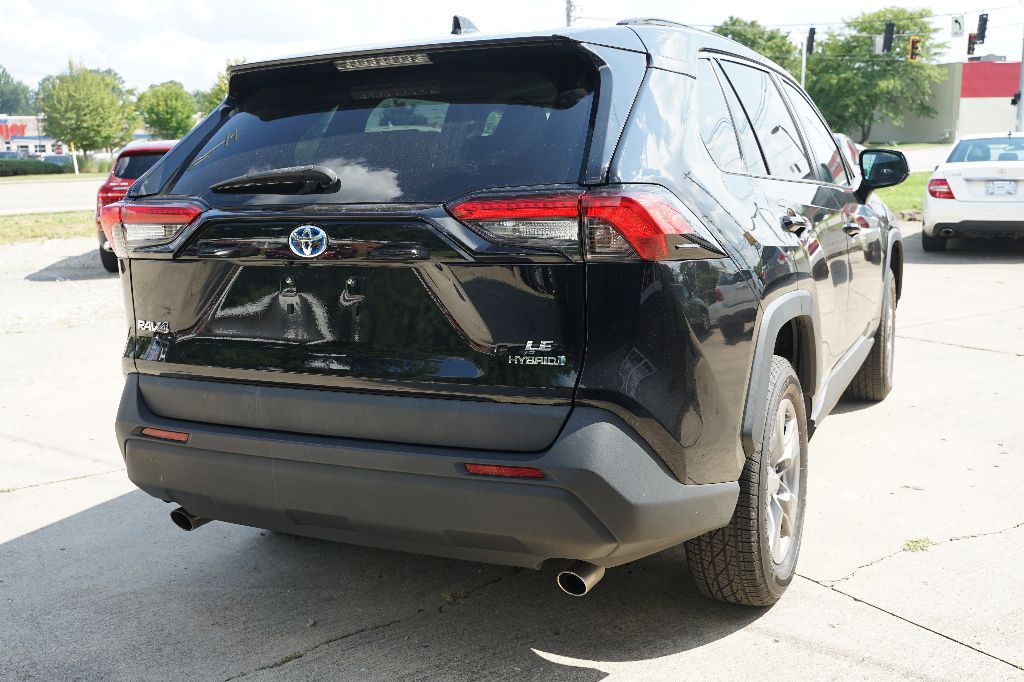 Toyota RAV4 photo 6