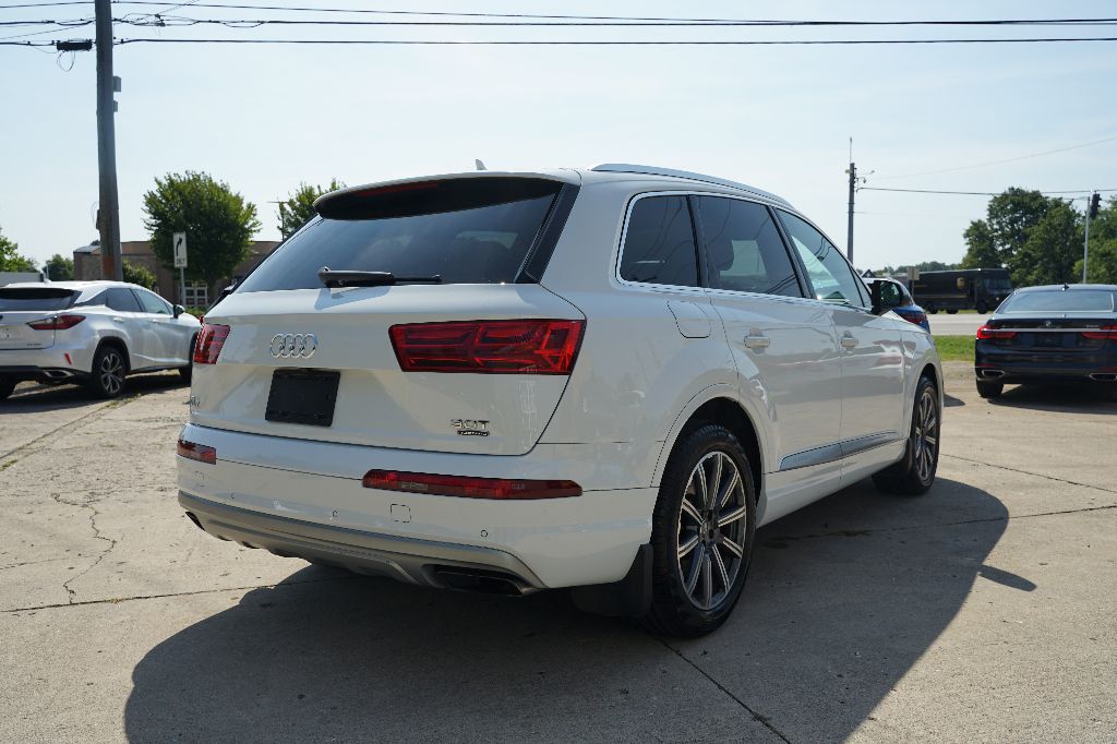Audi Q7 photo 6