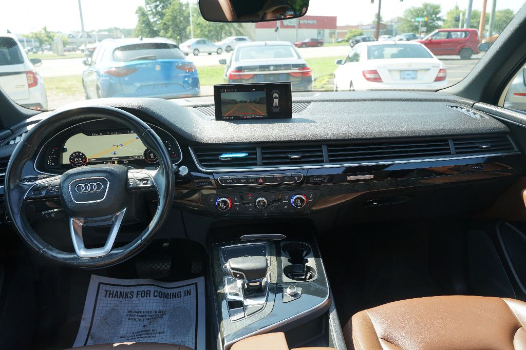 Audi Q7 photo 18