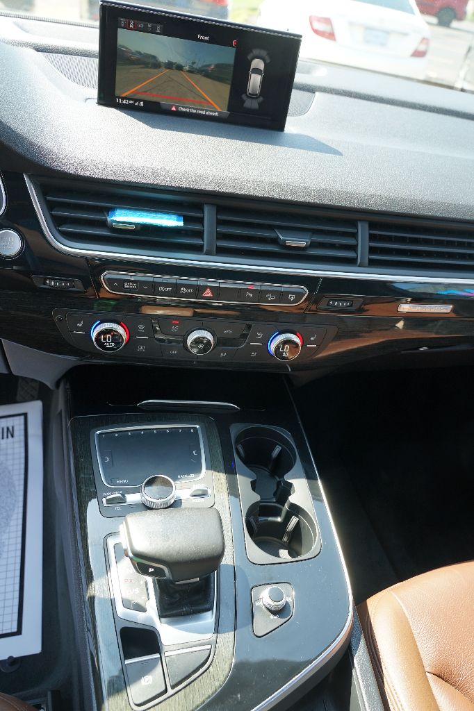 Audi Q7 photo 22