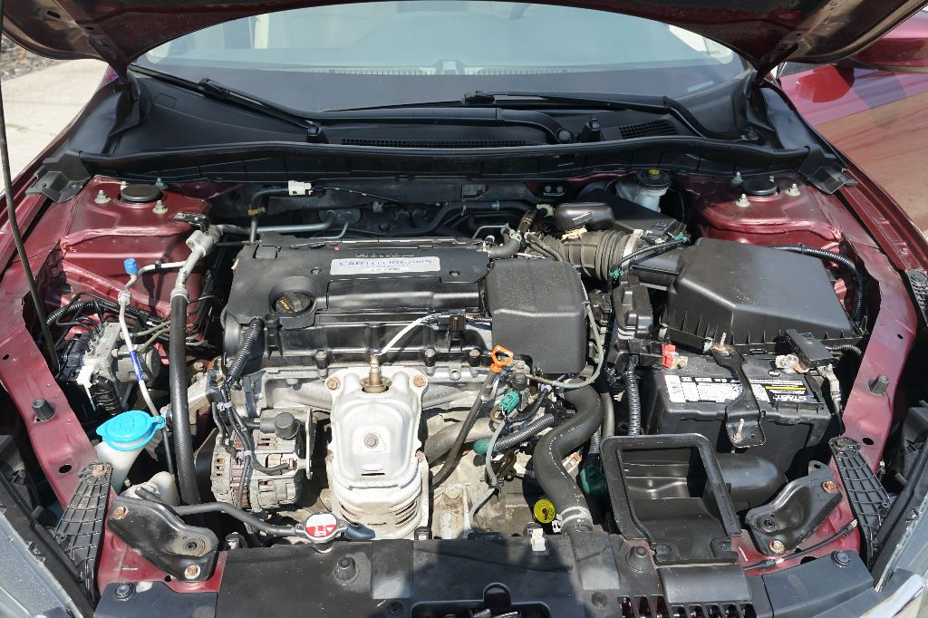 Honda Accord photo 15