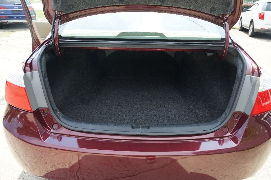 Honda Accord photo 14