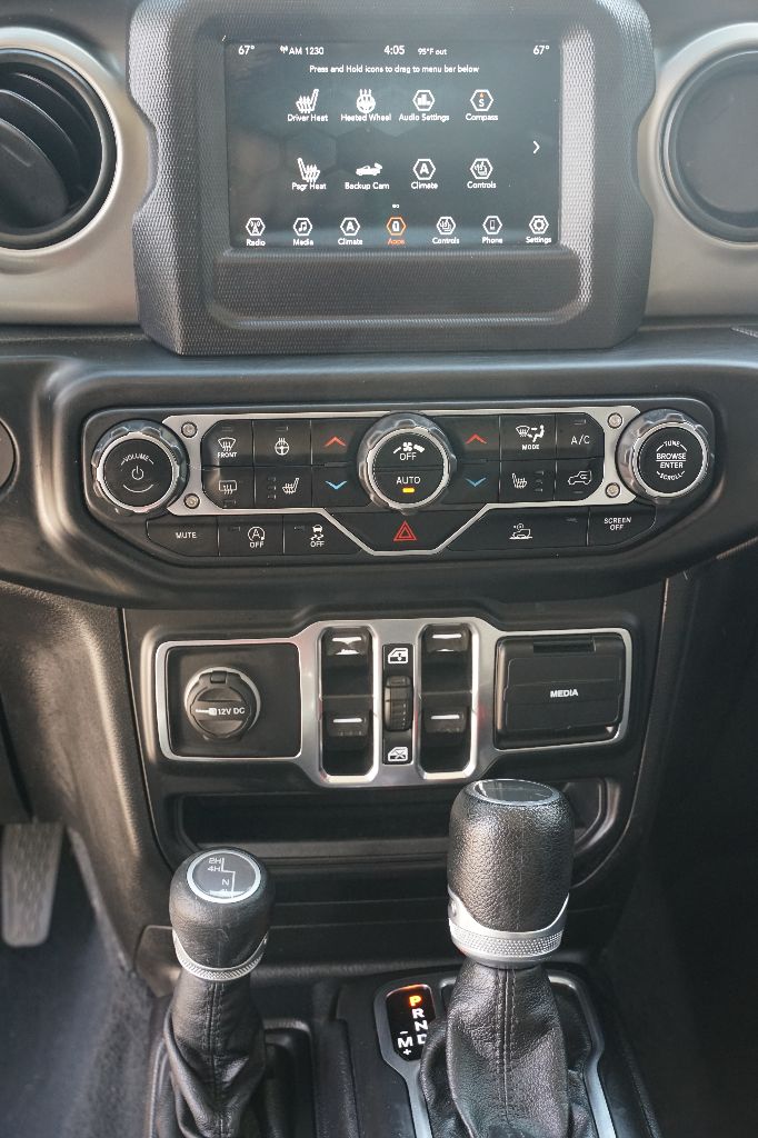 Jeep Gladiator photo 14