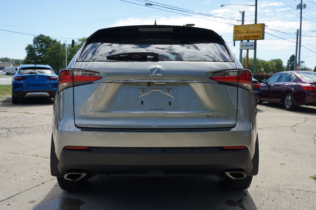 Lexus NX photo 7