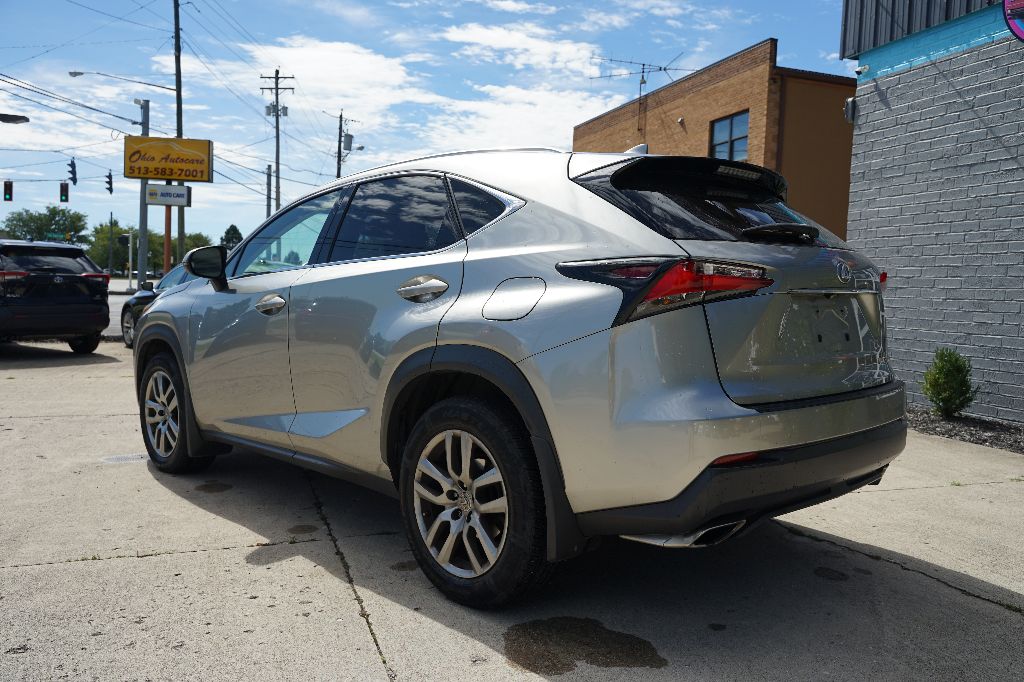 Lexus NX photo 8