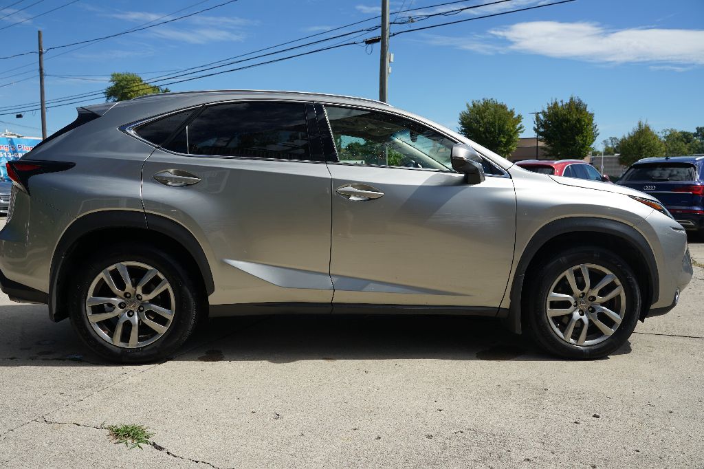 Lexus NX photo 5