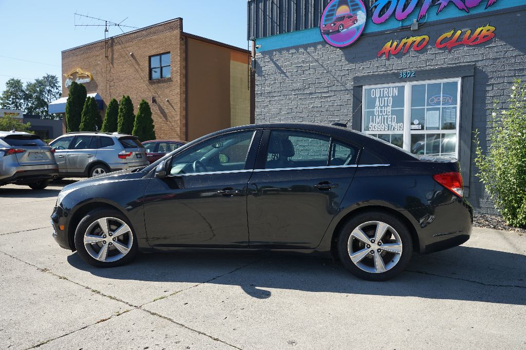 Chevrolet Cruze photo 9