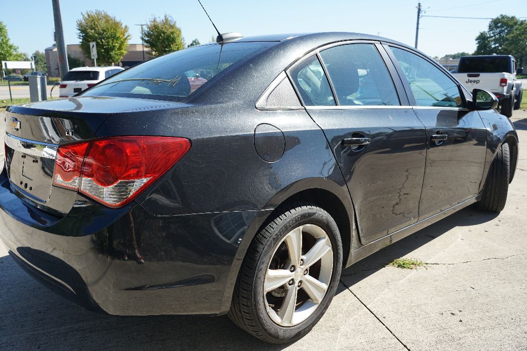 Chevrolet Cruze photo 6